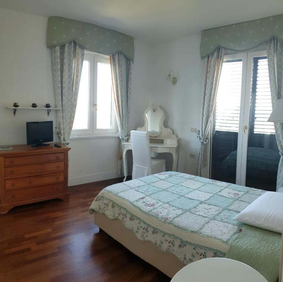 Villa Luce B&B Olbia Extérieur photo